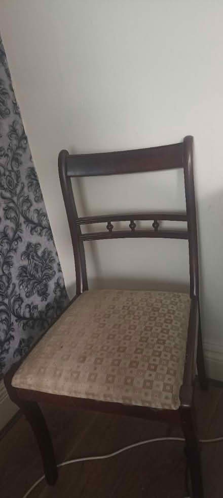 Photo of free Small dining and 4 chairs (Leeds LS11) #1