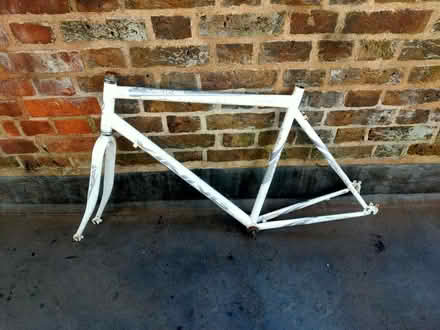 Photo of free Viking bike frame (Spitalfields E1) #1