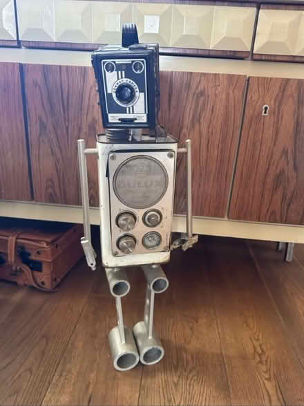 Photo of free Folk art robot (E15 2DD) #1