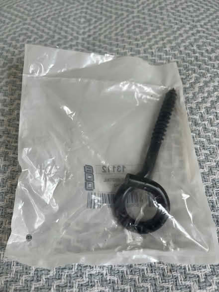 Photo of free Pigtail hook swing (RG9 Henley) #1
