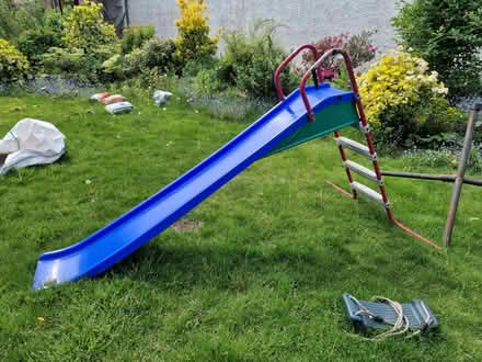 Photo of free Children's garden slide (near Ripley School, LA1) #2