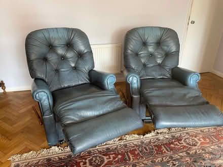 Photo of free La-z-boy leather recliners (LU7 3 Leighton Buzzard) #1