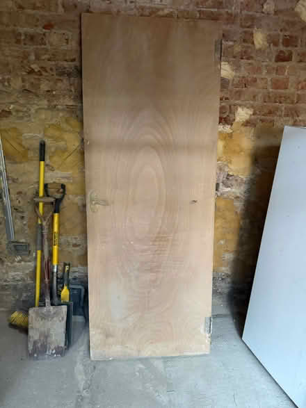 Photo of free fire door (Hanover BN2) #1