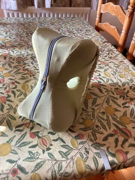Photo of free Knee pillow (Sutton Courtenay OX14) #2