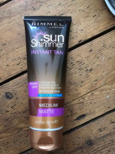 Photo of free Rommel sun shimmer (KT3 New malden) #1