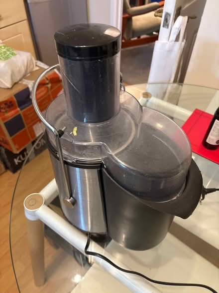 Photo of free Celery and vegetable juicer (stevenage) #1