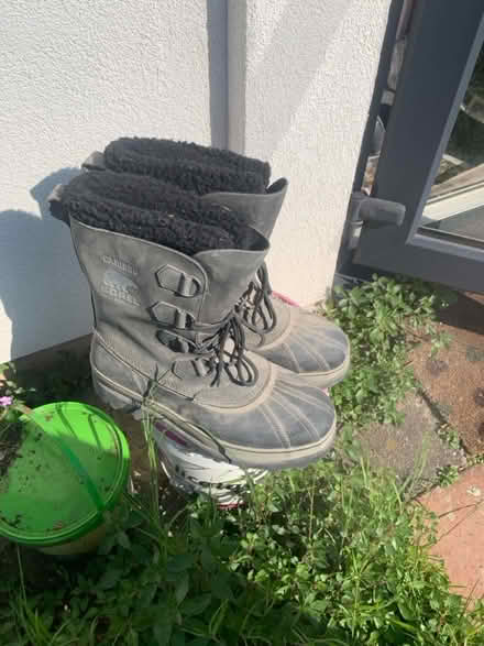 Photo of free Snow boots (bexleyheath) #1