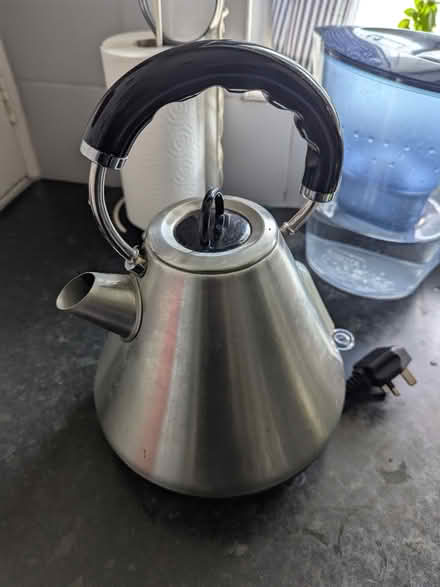 Photo of free Kettle, working but loose handle (Wembley Park) #2