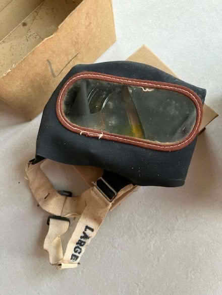 Photo of free 2WW gas masks (West Oxfordshire OX29) #2
