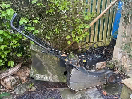 Photo of free Lawn mower not working (Pallet Hill CA11) #1