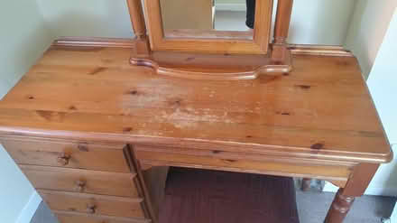 Photo of free Dressing table, stool & mirror (Stanmore SO22) #2