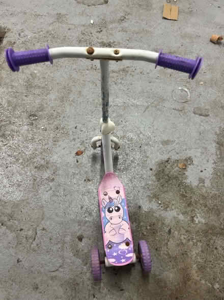 Photo of free Pick and purple scooter (TW13) #1