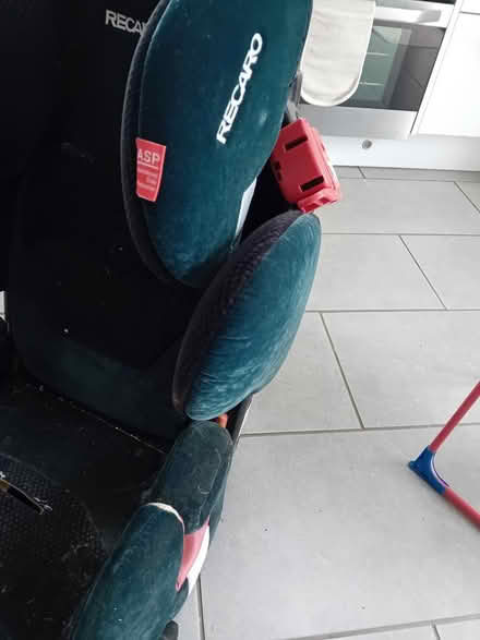 Photo of free Child car seat (2) will split (Cubbington CV32 7JS) #2