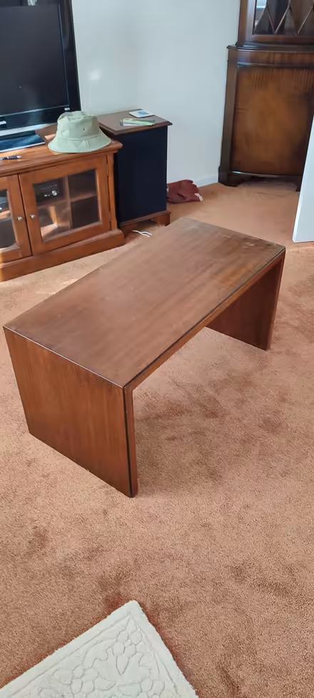 Photo of free Solid dark wood (oak?) occasional / coffee table (Sigglesthorne HU11) #1