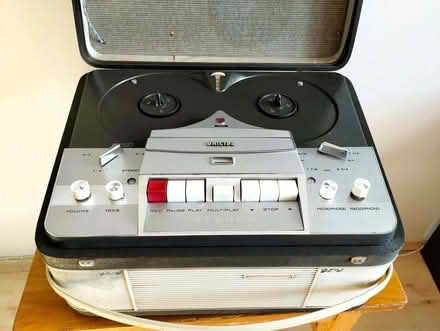 Photo of tape recorder (Whitehill SG4) #1