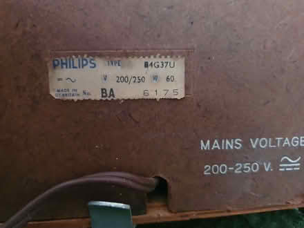 Photo of free Old vintage radio (Caterham on the Hill CR3) #4