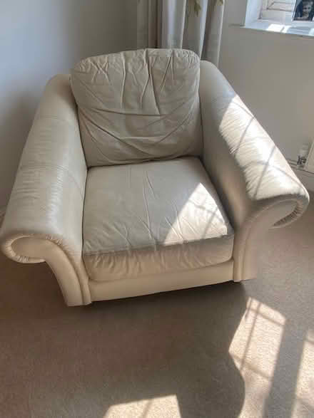 Photo of free leather sofa/chair (Hove, BN3) #2