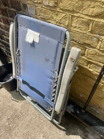 Photo of free 02 sun chair (W10) #4