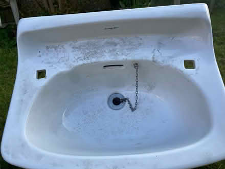 Photo of free Vintage Bathroom Wash Basin. (Southdown AL5) #1