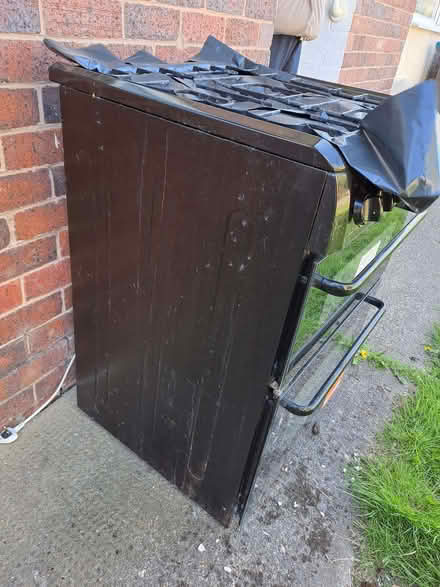 Photo of free Gas cooker (Ellesmere Port CH65) #2