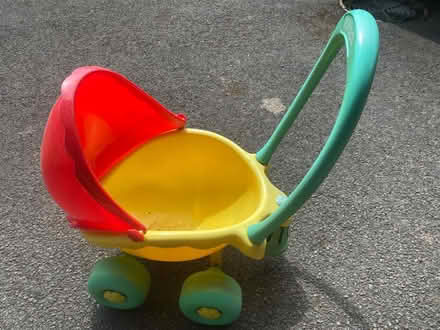 Photo of free Childs little pram (Chineham RG24) #1