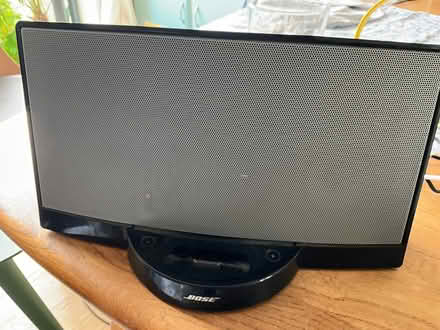 Photo of free Bose iPod dock (Hanover BN2) #1