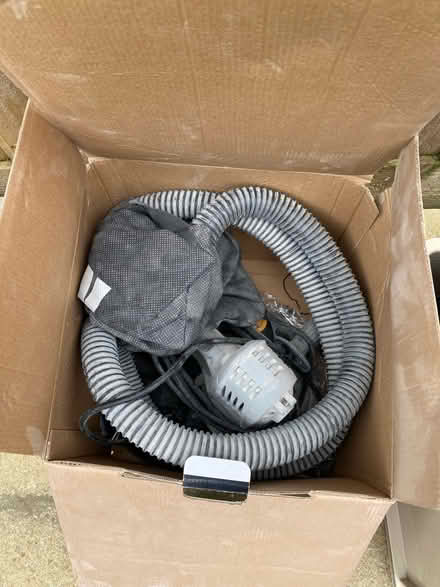Photo of free Dry wall sander (Stroud, Uplands) #1