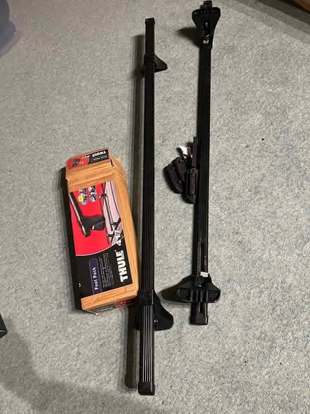 Photo of free Thule roof bars & foot pack (Shefford) #2