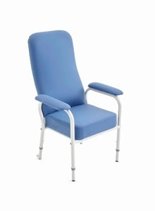 Photo of Post-op recovery chair (RG40 - off Easthampstead Rd) #1