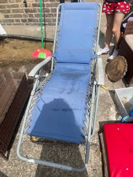 Photo of free 02 sun chair (W10) #2