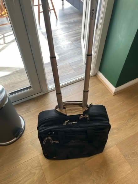 Photo of free Laptop case with pull out handle (Sockbridge CA10) #1