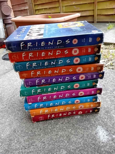 Photo of free Friends -All 10 series on dvd (Bridge of Don) #2