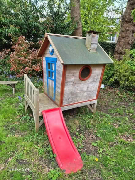 Photo of free Garden Play house (South hampstead) #2
