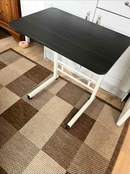 Photo of free Table (Paulsgrove) #1