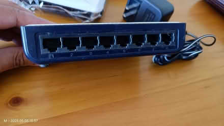Photo of free Tenda 8-port Fast Ethernet Switch (Tilehurst, Reading RG31) #3
