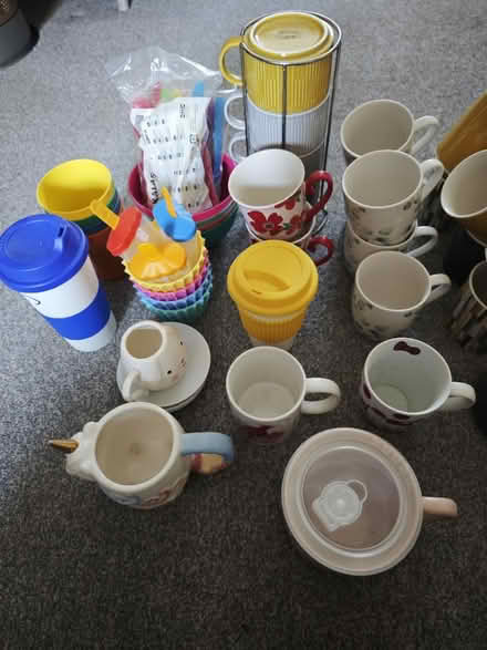 Photo of free Various mugs, plates bowls etc (topsham) #4