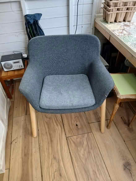 Photo of free Chair (TW12) #1