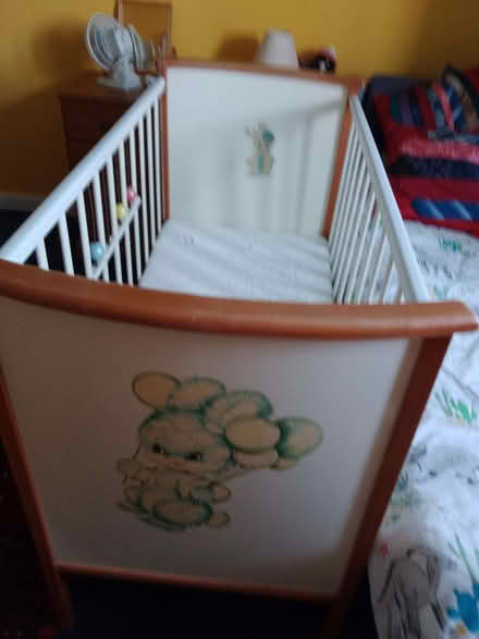 Photo of free child dropsided cot (Silsoe MK45) #2