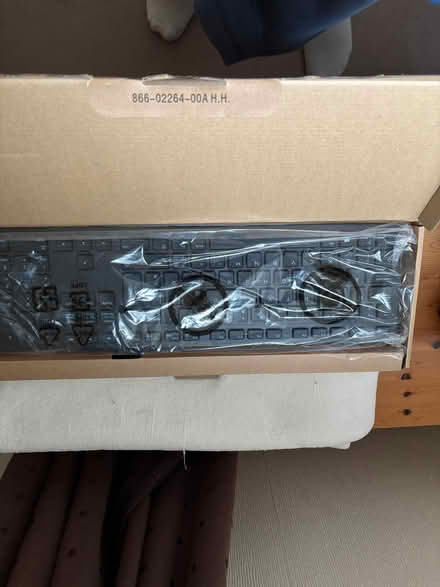 Photo of free Dell Wired Keyboard - KB216 - UK (QWERTY) - Black (Biggleswade SG18) #1