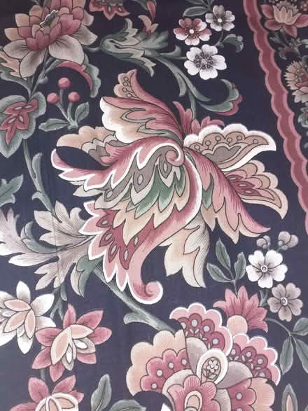 Photo of free 4 Curtains - same material (Surrey Heath GU15) #3