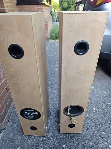 Photo of free Speakers as on pictures (Bramley LS13) #3