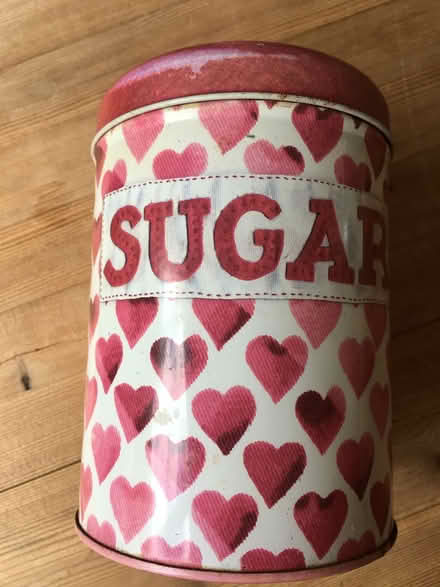 Photo of free Emma Bridgewater Hearts Tins (LE7 9 Scraptoft) #4