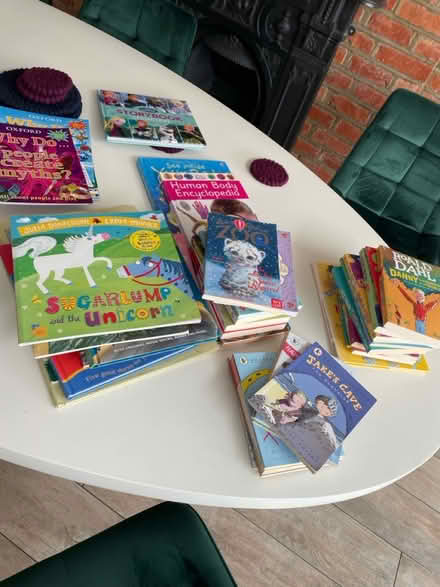 Photo of free Huge collection of books age 5-15 (Croydon CR0) #1