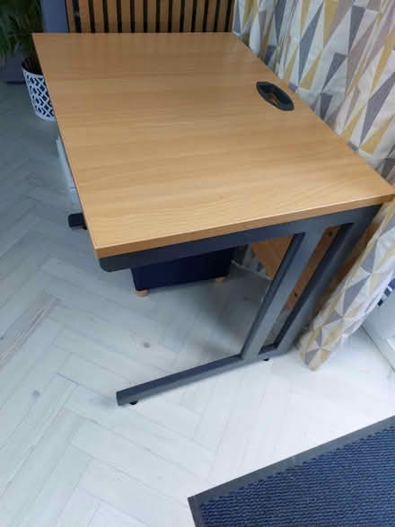 Photo of free Desk (Tilehurst, Reading) #1