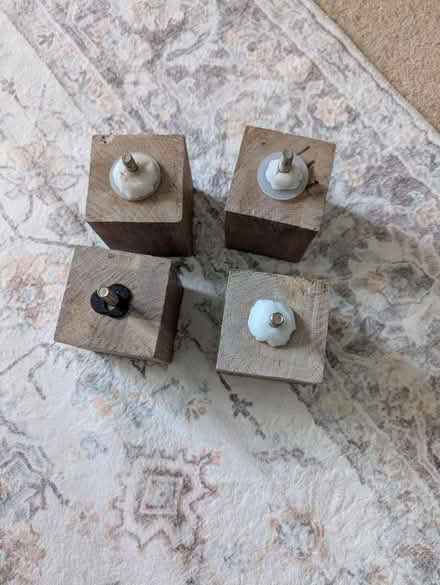 Photo of free 4 oak furniture legs (Gracemount EH17) #3