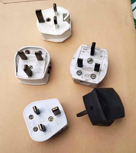Photo of free 13amp Plugs! (Polwarth EH11) #1