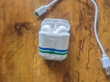 Photo of free Bluetooth Apple pods (replica) (Broadbridge Heath) #2