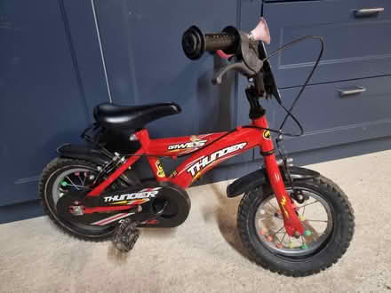Photo of free Kids Bike 3 to 5yrs (Freeland, Oxfordshire) #1