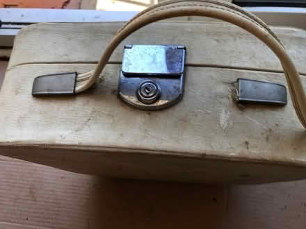 Photo of free Vintage vanity case - broken (Liphook) #2