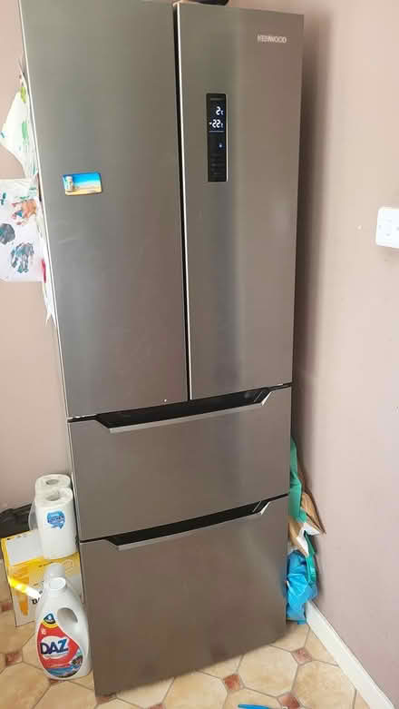 Photo of free Fridge freezer and washing machine (East kilbride) #1